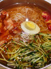 😍筋道爽滑，酸辣鲜甜🥰咸辣适中💰19.9到手4袋❗【小麦冷面】🍜超劲道的面条，冰冰凉的汤底😋 ✅优质小麦制面，筋道 Q 弹😘酸甜冷面汁裹面，冰爽解腻。  商品缩略图2