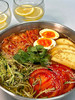 😍筋道爽滑，酸辣鲜甜🥰咸辣适中💰19.9到手4袋❗【小麦冷面】🍜超劲道的面条，冰冰凉的汤底😋 ✅优质小麦制面，筋道 Q 弹😘酸甜冷面汁裹面，冰爽解腻。  商品缩略图3