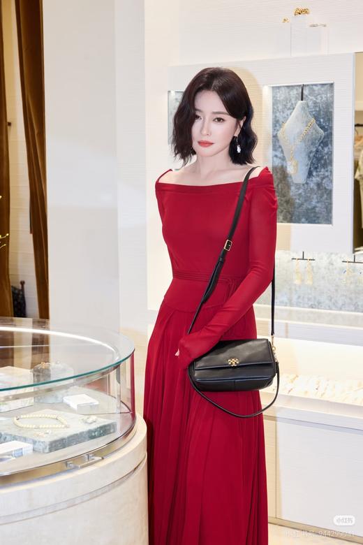 Tory Burch Charlie最新款法棍腋下包 商品图7
