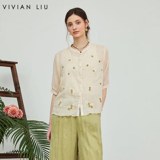 VIVIAN LIU薇薇安刘A2633006春女装新款五分袖满绣小花朵立领衬衫 商品图0