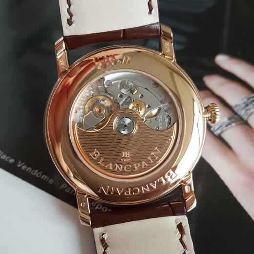 【95新】BLANCPAIN 宝珀6654-3642-55B自动机械机芯日期、星期、月份显示；月相40MM（男款）经典系列18K玫瑰金090526TJ17 商品图7