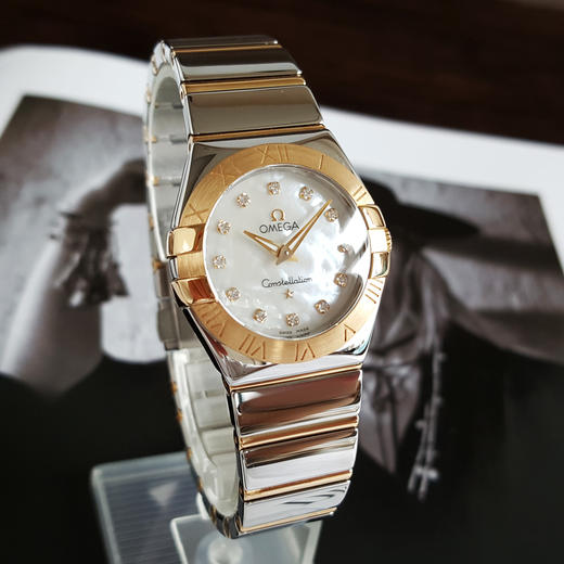 【95新】OMEGA 欧米茄123.20.27.60.55.004石英机芯27MM（女款）星座系列精钢/18K黄金120526NJT25 商品图3