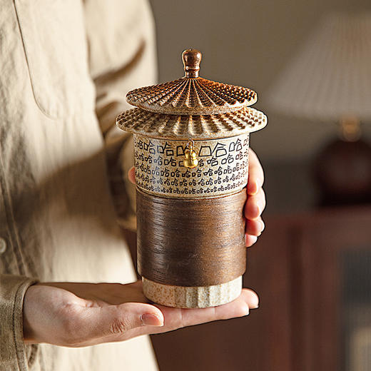 摩登主妇泡茶杯创意茶水分离杯2026新款办公室带盖喝水杯陶瓷杯子 商品图0
