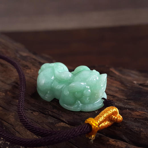 【天然正品】A货翡翠 天然细腻细豆种浅绿貔貅造型翡翠吊坠项链 190526XY12 商品图5