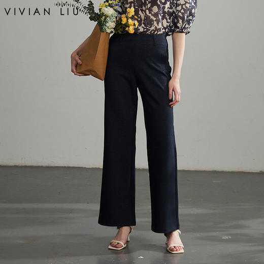 VIVIAN LIU薇薇安刘A2617502春新款斜插兜显瘦微喇针织牛仔长裤 商品图0