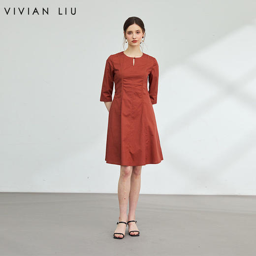 VIVIAN LIU薇薇安刘F2544101秋季女装新款水滴领七分袖过膝连衣裙 商品图0