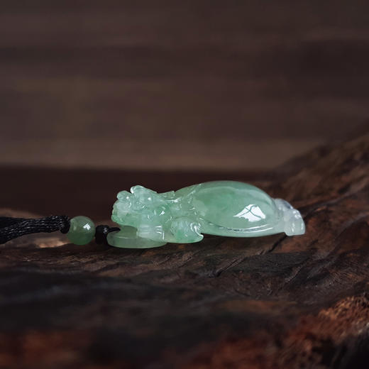 【天然正品】A货翡翠 天然细腻冰种飘花龙龟抱财（招财纳福）翡翠吊坠项链 190526XY17 商品图7