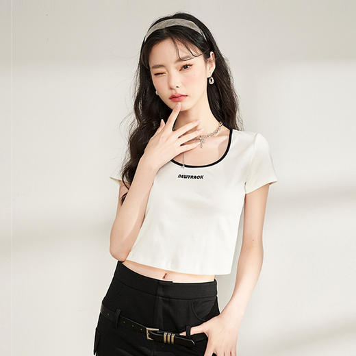 西遇韩系复古辣妹撞色夏t恤短袖女新款纯欲短款修身上衣女LCH39172 商品图1