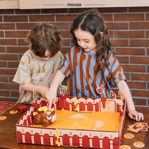 【来一场桌面斗牛竞技】mobee斗牛嘉年华 趣味闯关桌游 DIY棋盘 电动棋子 2-4人参与游戏 亲子创意桌游 家庭聚会娱乐 小学生益智对战游戏 商品图6