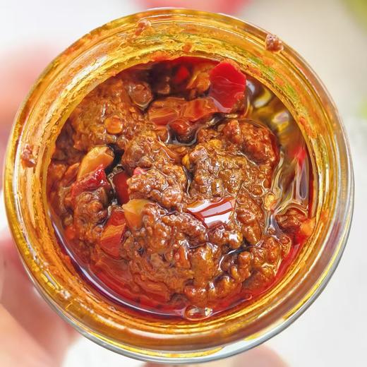 微辣红烧牛肉酱 210g/瓶*3瓶 商品图1