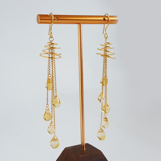 【天然正品】AU750黄金镶天然螺旋时尚设计师款水滴造型黄水晶流苏耳坠 030526TJ01 商品图2