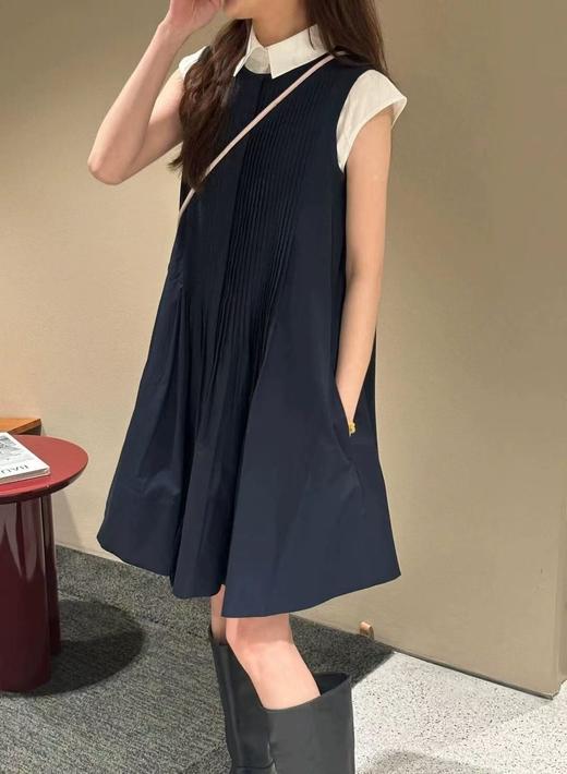 C*s同款藏青褶裥连衣裙+白色A字上衣 商品图0