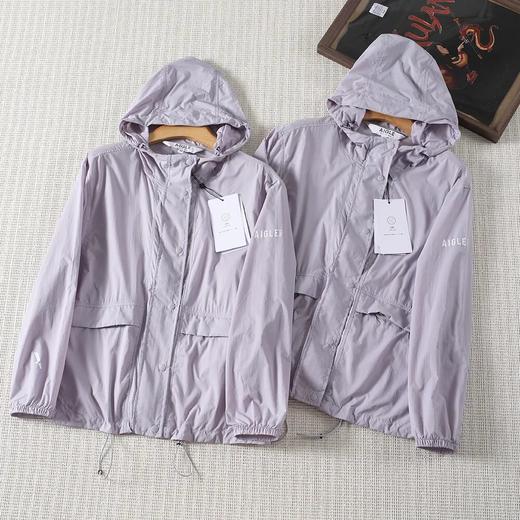 艾高Aigle新款女士连帽防晒皮肤衣外套 商品图3