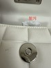 6936554837455 DKNY 唐可娜儿方格压印简约小方包 商品缩略图6