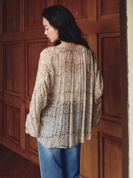 南法仲夏 V领印花上衣FCG2TOP032 商品图9