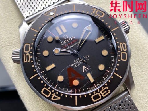 全新升级 匠心传承 欧米茄OMEGA VS海马300米系列 VS无暇赴死 邦德007-无暇赴死 全钛V4版 丹东8806一体机 男士腕表 表径42mm 商品图1