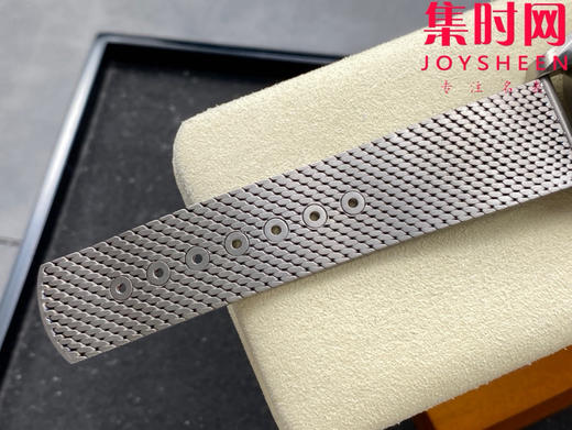 全新升级 匠心传承 欧米茄OMEGA VS海马300米系列 VS无暇赴死 邦德007-无暇赴死 全钛V4版 丹东8806一体机 男士腕表 表径42mm 商品图9