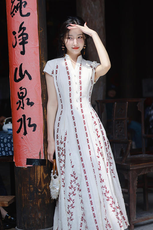 逸红颜明月优选 #民族风条纹刺绣旗袍裙『白槿』天然纯棉文艺腔调，超飘逸大A摆 步步生风 商品图6
