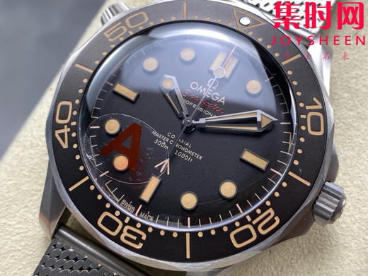 全新升级 匠心传承 欧米茄OMEGA VS海马300米系列 VS无暇赴死 邦德007-无暇赴死 全钛V4版 丹东8806一体机 男士腕表 表径42mm 商品图2