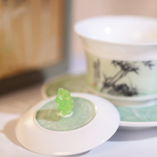 西泠 吴昌硕纪念馆联名款 西泠有美堂 缶庐近墨·玉瓷茶器 商品图3
