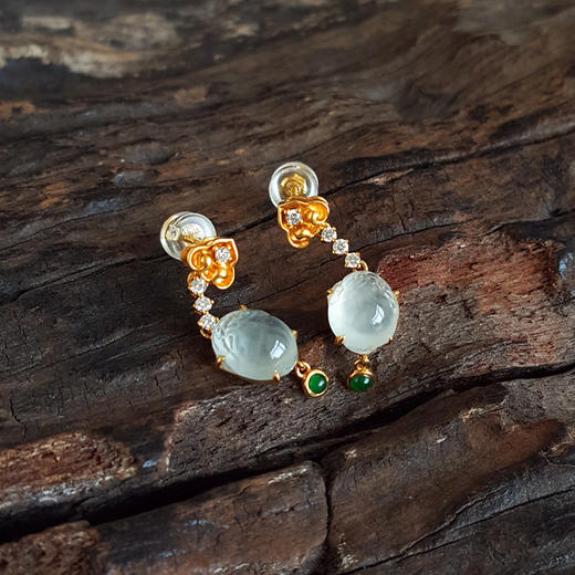【天然正品】A货翡翠 AU750精品黄金镶钻镶天然冰种貔貅翡翠（招财、好运）设计款耳环 040526NJT18 商品图4