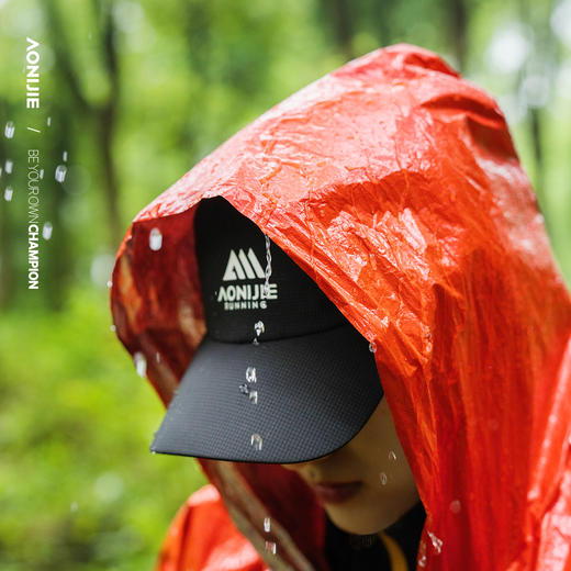 奥尼捷雨衣式急救毯 商品图3