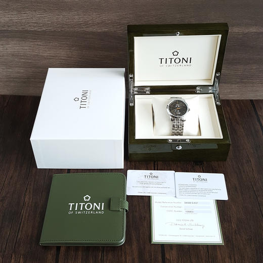 【全新】TITONI梅花94588 S-637天文台认证自动机械机芯日期，月份，星期显示，月相41mm（男款）大师系列精钢170426NJ59 商品图1