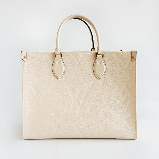 【95新】LV路易威登ONTHEGO中号M46531中号全皮奶油白压花onthego手提单肩包女士210526AK09 商品图4