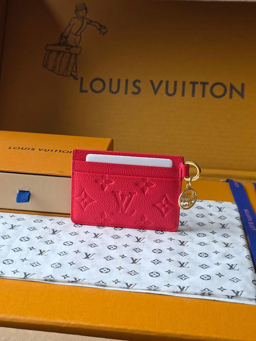 夏季特惠💰400 原单LV M28129卡套红 商品图1