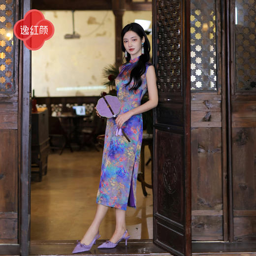 逸红颜《澄光》2026年夏新款梦染星河新中式油画感印花改良旗袍女 商品图3