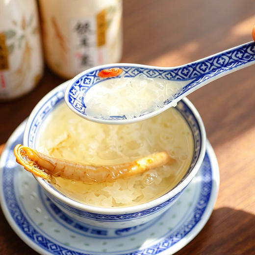 食养节【免煮即食 人参五方本草银耳饮】鲜炖一整根人参 参香软糯 温养胶润 下午茶/聚会/熬夜来一瓶 营养管饱 美味即享 商品图4