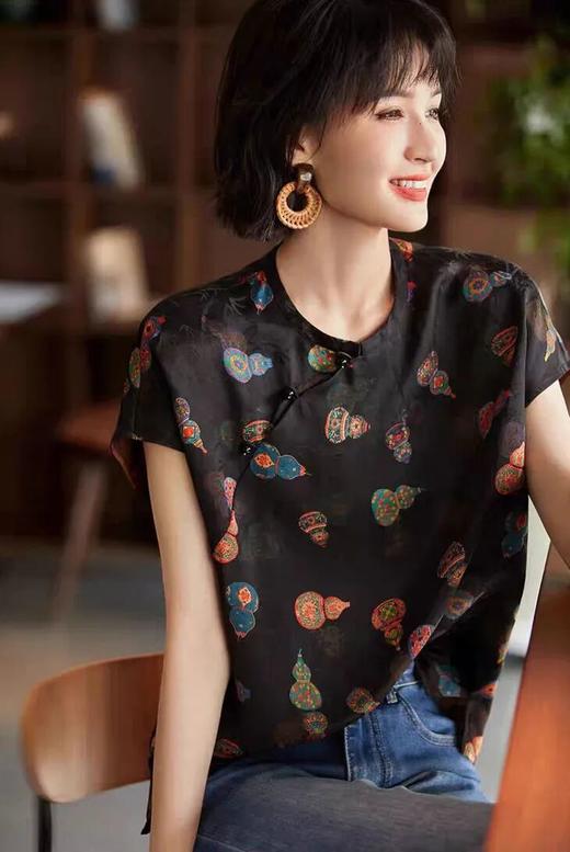 「福芦」花萝红云纱国风小衫 | 纯植物染色+手工晾晒工艺，八宝葫芦纹，美炸了！【3-5天发货】 商品图7