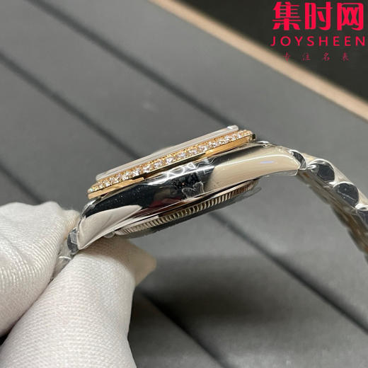 劳力士GS日志型系列 女款31mm 日志31系列 间金绿罗马钻圈 女士腕表 搭载改Cal.2236全自动机械机芯 商品图6