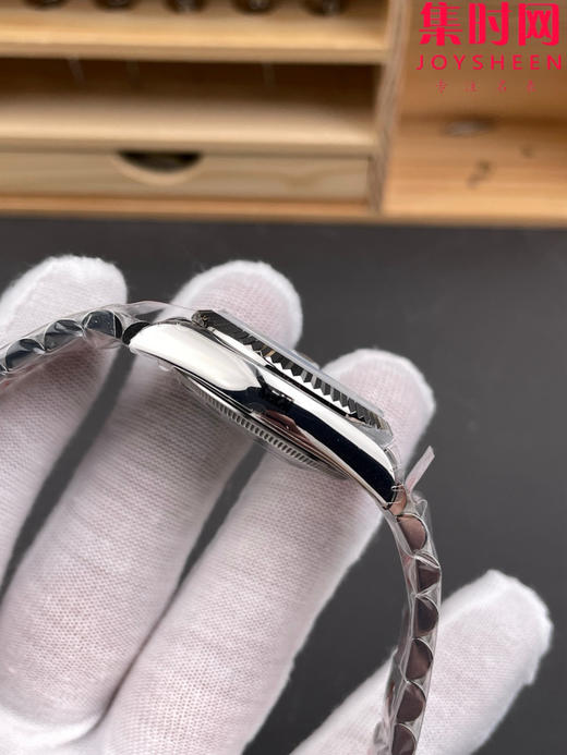 劳力士GS日志型系列 女款31mm 日志31系列 女士腕表 搭载改Cal.2236全自动机械机芯 商品图5