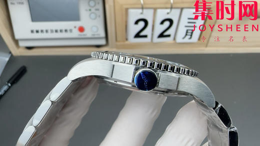 AF浪琴康卡斯43系列 康卡斯43mm 水泥灰 男士腕表 潜入时光深海 探寻康卡斯潜水系列 商品图3