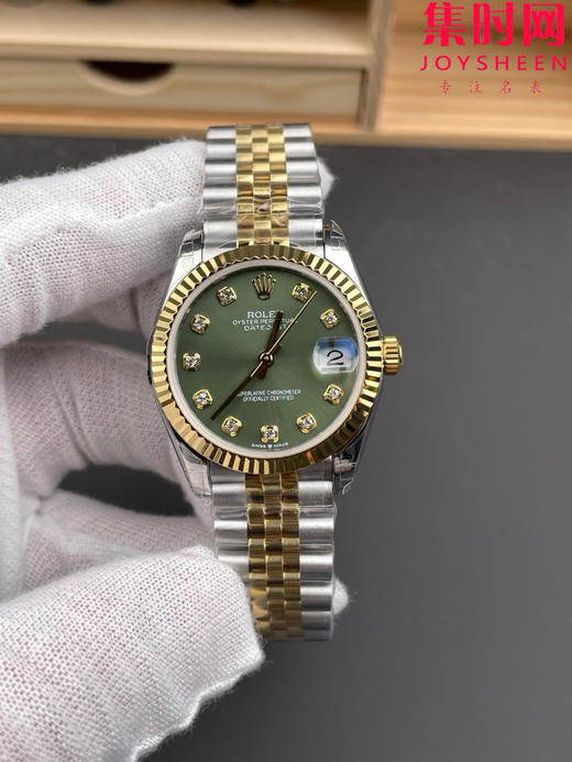 劳力士GS日志型系列 女款31mm 日志31系列 间金绿钻面 女士腕表 搭载改Cal.2236全自动机械机芯 商品图0