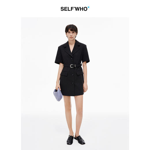 SELFWHO亚麻感西装连衣裙2025夏季新款宽松舒适V领收腰轻奢裙子 商品图3