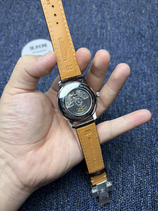 【新款大号40mm】浪琴名匠3点历系列 白盘钻面 男士腕表
机芯：进口西铁城全自动机械机芯 商品图6