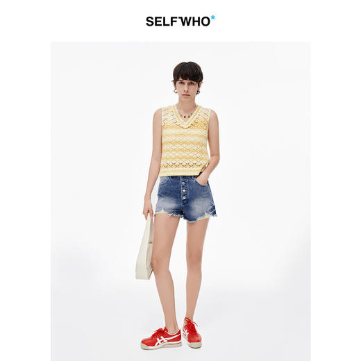 SELFWHO全棉做旧水洗牛仔短裤女新款经典四排扣毛边牛仔裤 商品图1