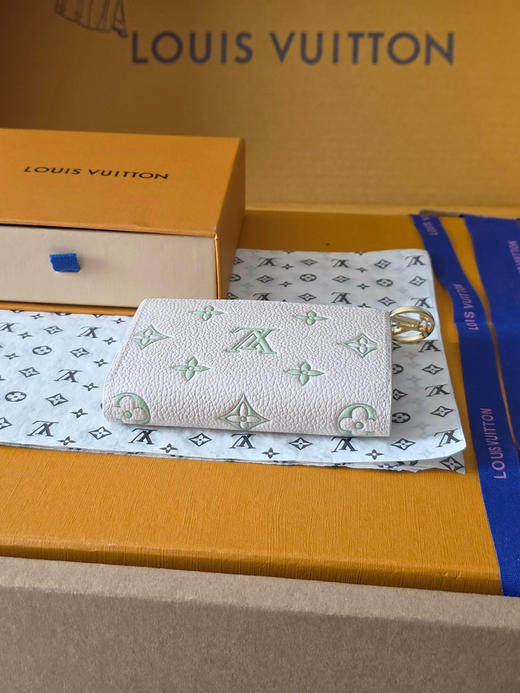春夏特惠💰480 原单LV 零钱包M27742绿色 商品图2