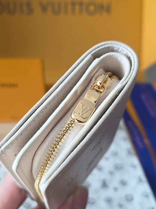 春夏特惠💰480 原单LV 短款钱包M28275绿色 商品图4
