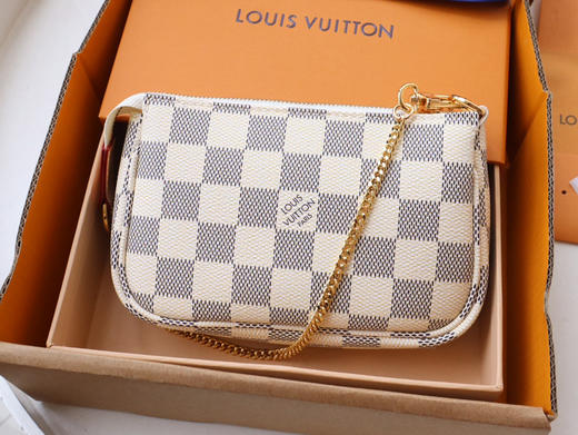 春夏特惠💰560 渠道级 te级LV Mini Pochette Accessoires M58009老花/白格 商品图2