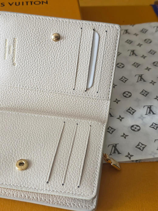 春夏特惠💰480 原单LV 短款钱包M28275粉色 商品图6