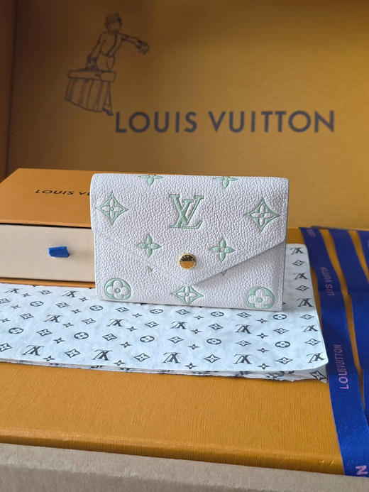 春夏特惠💰460 原单LV 短款钱包M28249绿 商品图0