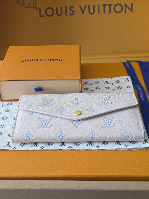 春夏特惠💰500 原单LV 长款钱包M27740蓝 商品图4