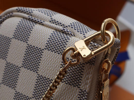 春夏特惠💰560 渠道级 te级LV Mini Pochette Accessoires M58009老花/白格 商品图6