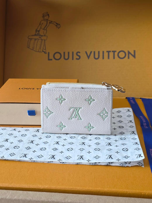 春夏特惠💰480 原单LV 零钱包M27742绿色 商品图1