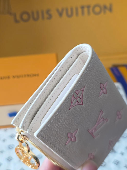 春夏特惠💰480 原单LV 零钱包M27742粉色 商品图4
