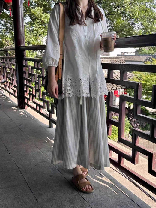 韩系慵懒米灰蓝条纹半裙 商品图6