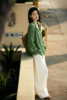 松针绿亚麻V领飘带花苞袖衬衫 |  2026年流行“松针绿衬衫”，太太太时髦了 摘要：侘寂感，显贵又优雅【3-7天发货，周末顺延】 商品缩略图5